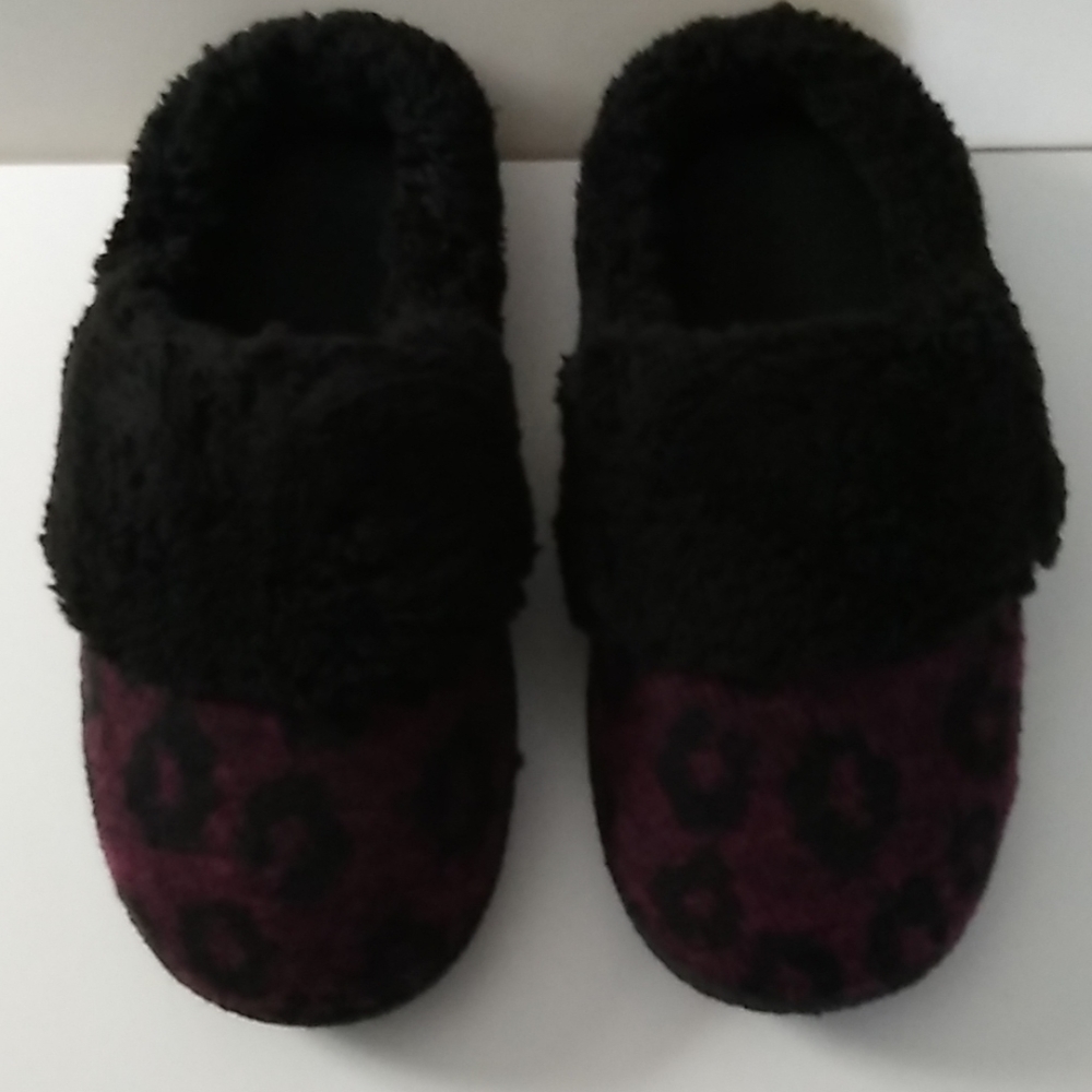 Women's shoes brand new